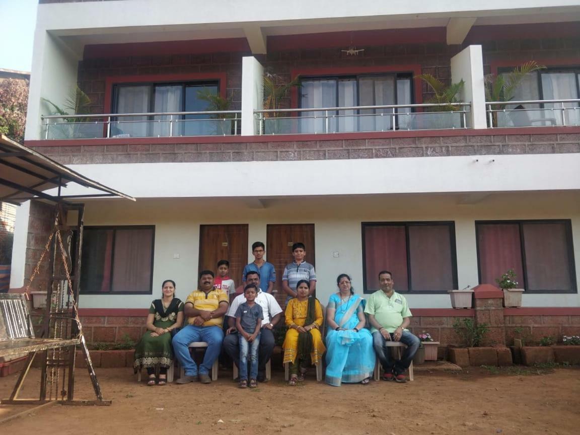 Stay Classy Mahabaleshwar Exterior photo